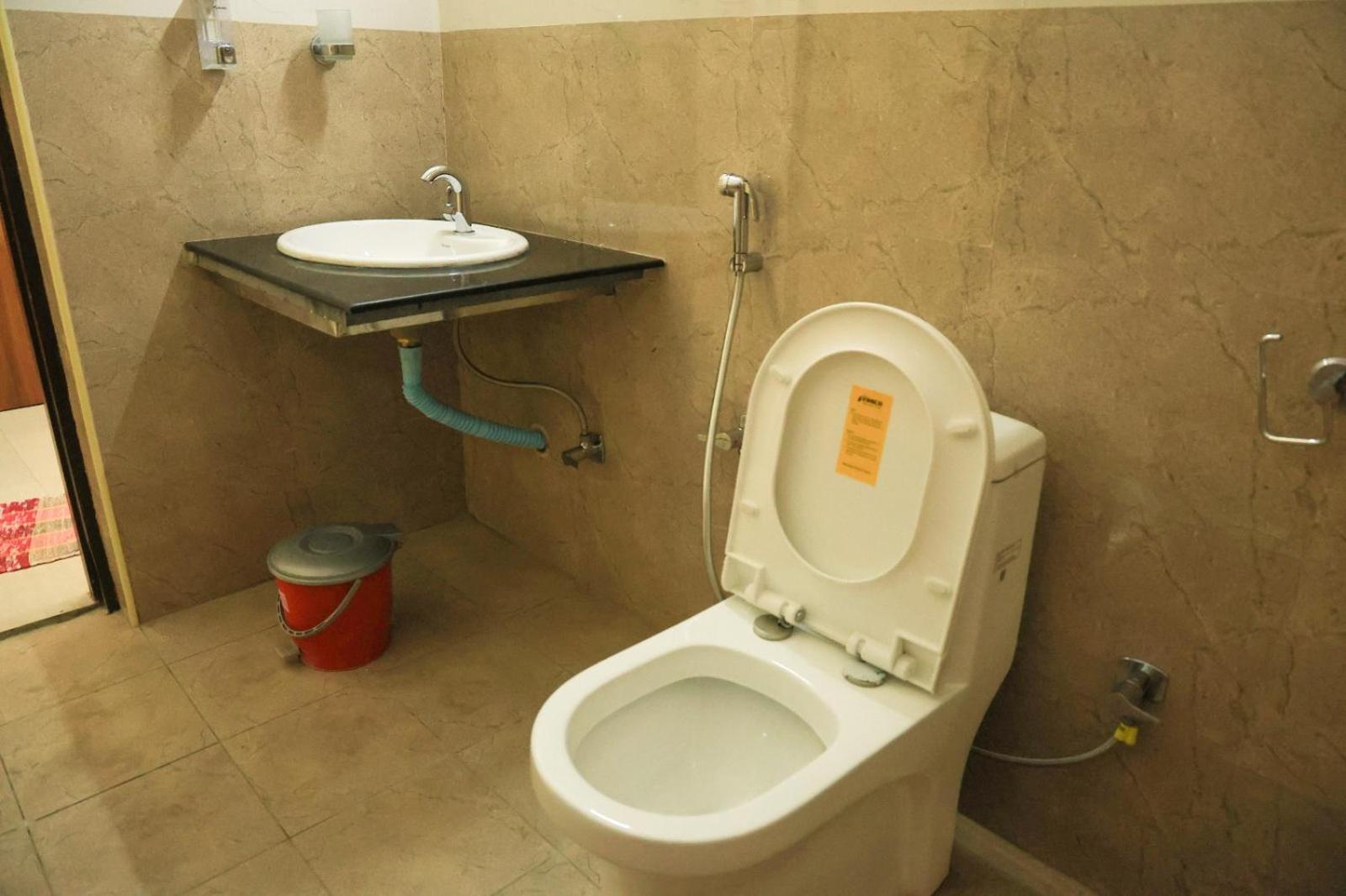 Official Sripuram Golden Temple Guest House Vellore Esterno foto